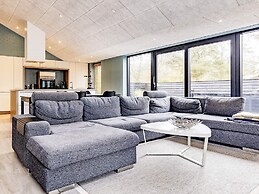 6 Person Holiday Home in Hals