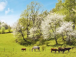 4 Person Holiday Home in Axvall-by Traum