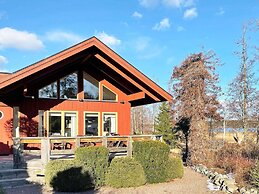 6 Person Holiday Home in Hammaro-by Traum