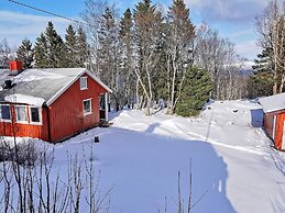 7 Person Holiday Home in Sortland-by Traum