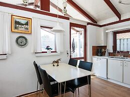 4 Person Holiday Home in Hemmet