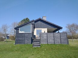 6 Person Holiday Home in Roslev