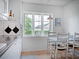 6 Person Holiday Home in Bindslev