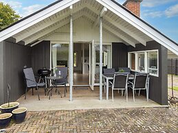 6 Person Holiday Home in Juelsminde
