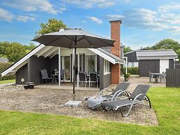 6 Person Holiday Home in Juelsminde