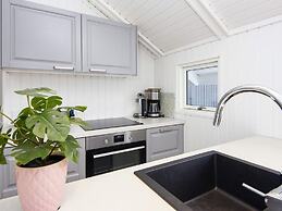 6 Person Holiday Home in Juelsminde