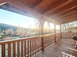 5 Person Holiday Home in Lonevag-by Traum