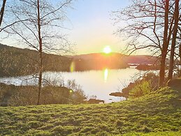 5 Person Holiday Home in Lonevag-by Traum