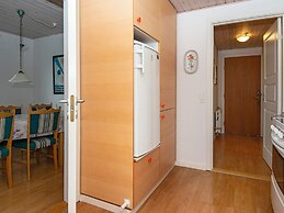 6 Person Holiday Home in Skaerbaek-by Traum