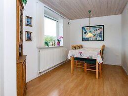 6 Person Holiday Home in Skaerbaek-by Traum