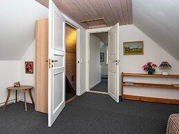 6 Person Holiday Home in Skaerbaek-by Traum