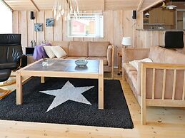 8 Person Holiday Home in Hadsund