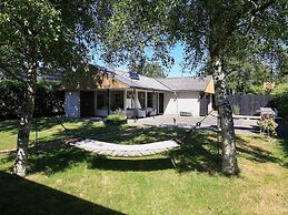 6 Person Holiday Home in Albaek