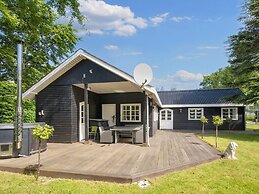 6 Person Holiday Home in Thyholm