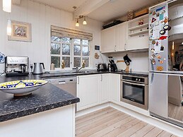 6 Person Holiday Home in Thyholm