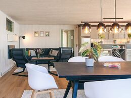6 Person Holiday Home in Bjert