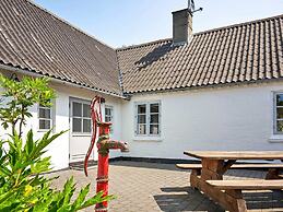 14 Person Holiday Home in Ronne