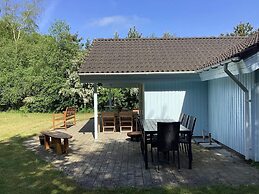 6 Person Holiday Home in Oksbol