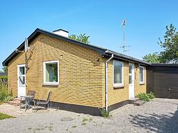 6 Person Holiday Home in Ronne-by Traum