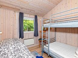 7 Person Holiday Home in Hojslev