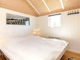 6 Person Holiday Home in Vaeggerlose