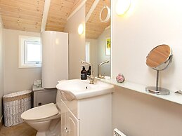 6 Person Holiday Home in Vaeggerlose