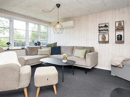 6 Person Holiday Home in Bjert