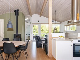 10 Person Holiday Home in Juelsminde-by Traum