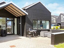 6 Person Holiday Home in Hadsund