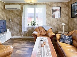 4 Person Holiday Home in Fargelanda-by Traum