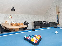 10 Person Holiday Home in Thyboron