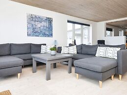 12 Person Holiday Home in Thyboron