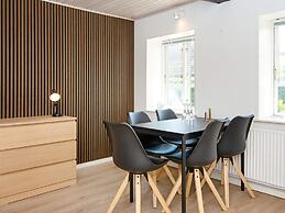 6 Person Holiday Home in Sydals