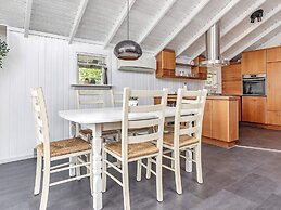 6 Person Holiday Home in Vaeggerlose