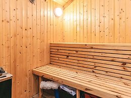 6 Person Holiday Home in Vaeggerlose