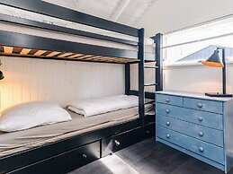 6 Person Holiday Home in Vaeggerlose