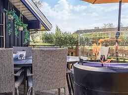 6 Person Holiday Home in Vaeggerlose