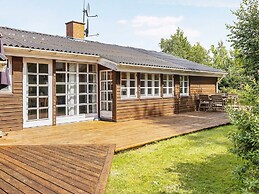 8 Person Holiday Home in Jerup