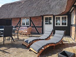 6 Person Holiday Home in Guldborg