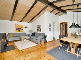 6 Person Holiday Home in Dronningmolle