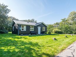 6 Person Holiday Home in Hemmet