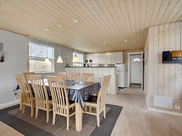 6 Person Holiday Home in Hemmet