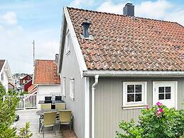 12 Person Holiday Home in Skjaerhalden