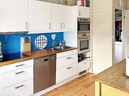 12 Person Holiday Home in Skjaerhalden