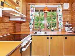 6 Person Holiday Home in Roslev