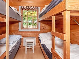 6 Person Holiday Home in Roslev