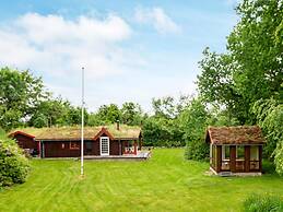 6 Person Holiday Home in Roslev