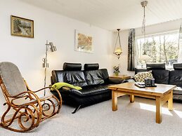 6 Person Holiday Home in Hadsund