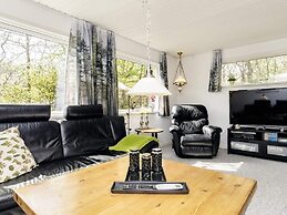 6 Person Holiday Home in Hadsund