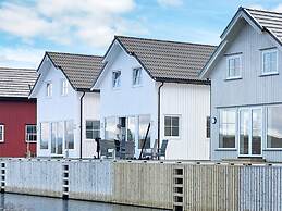 6 Person Holiday Home in Bud